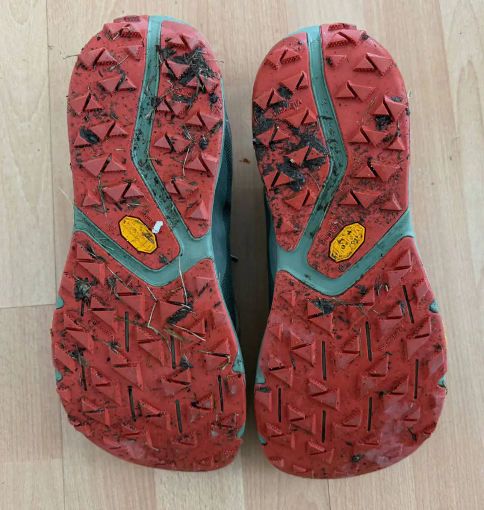 Les semelles Vibram offrent une adhérence et une durabilité améliorées