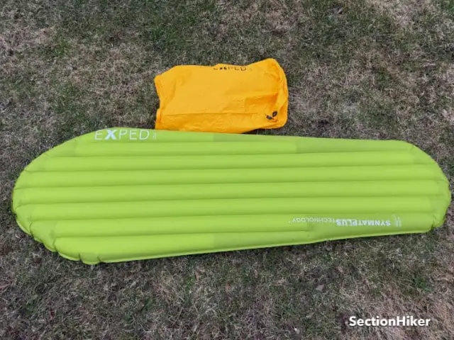 Examen du matelas pneumatique Exped Ultra 6.5 Mummy