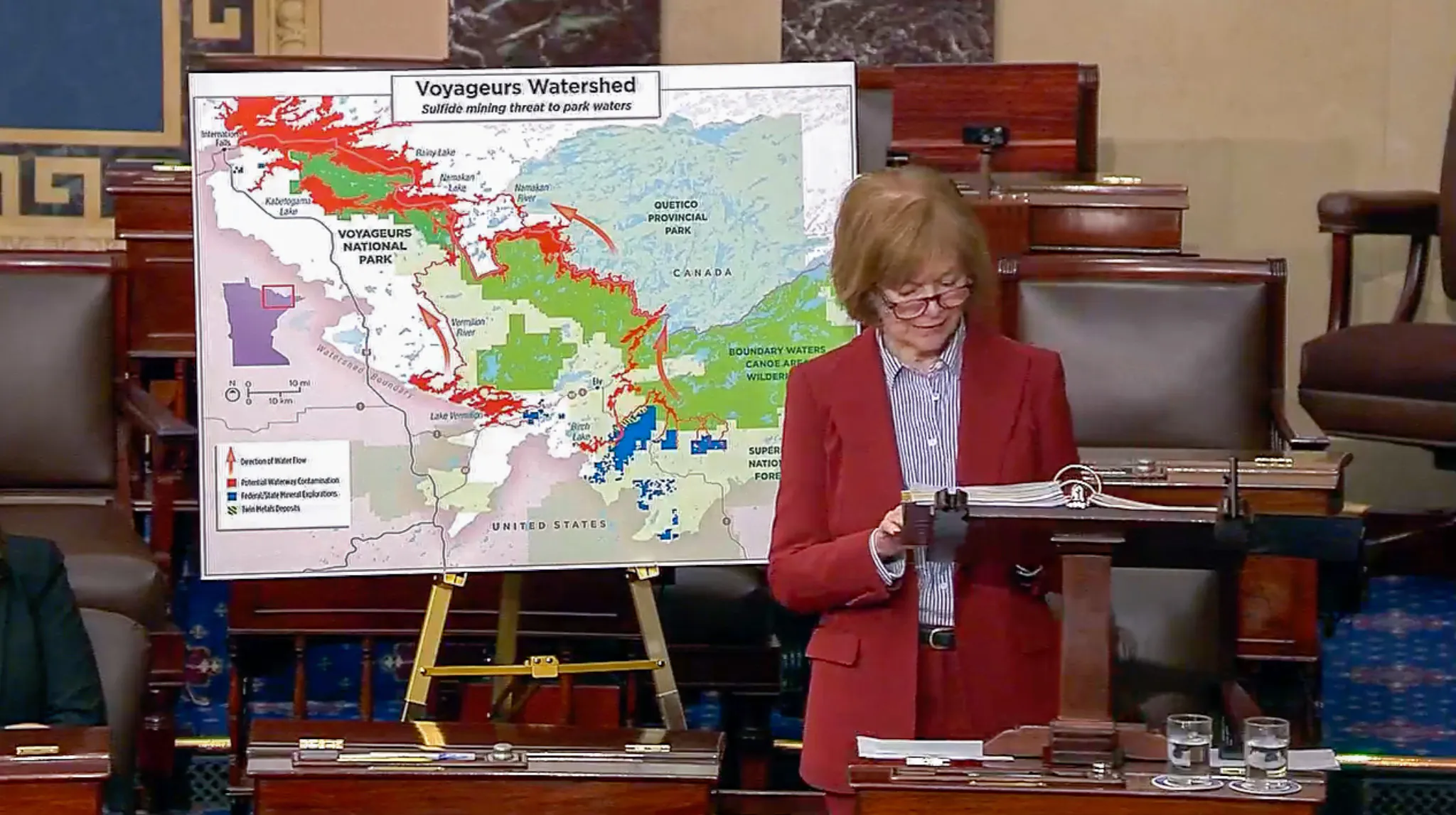 La sénatrice Tina Smith s'exprimant depuis le Sénat à propos de la BWCA.