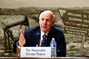 Stevan Pearce confirmé au poste de directeur du BLM, malgré sa position dans les ventes de terrains publics