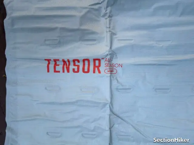 Le Tensor All-Season est également disponible en tailles rectangulaires, rectangulaires larges et longues et larges.